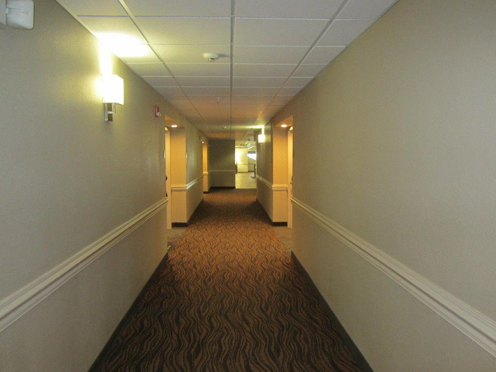Hotel Clarion Pointe Albemarle Zewnętrze zdjęcie