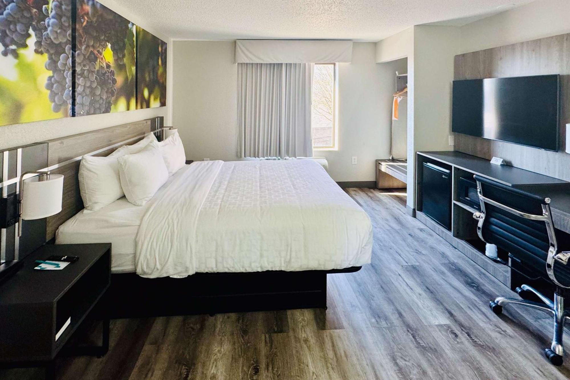 Hotel Clarion Pointe Albemarle Zewnętrze zdjęcie
