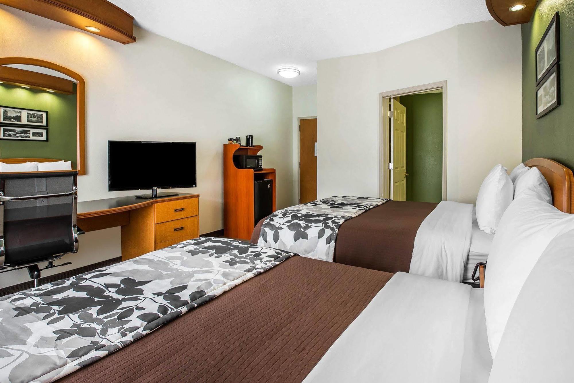 Hotel Clarion Pointe Albemarle Zewnętrze zdjęcie